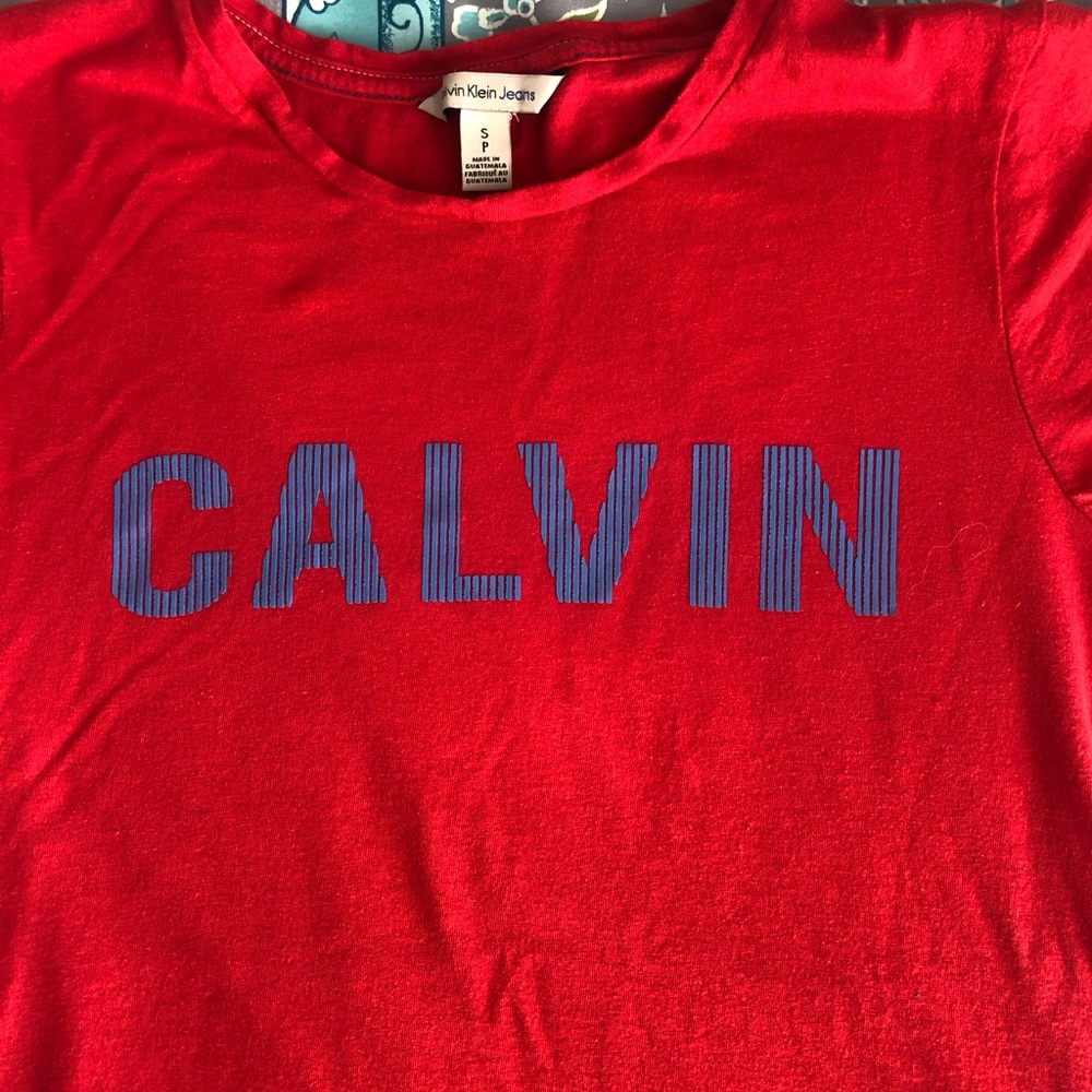 CALVIN KLEIN Small red t-shirt